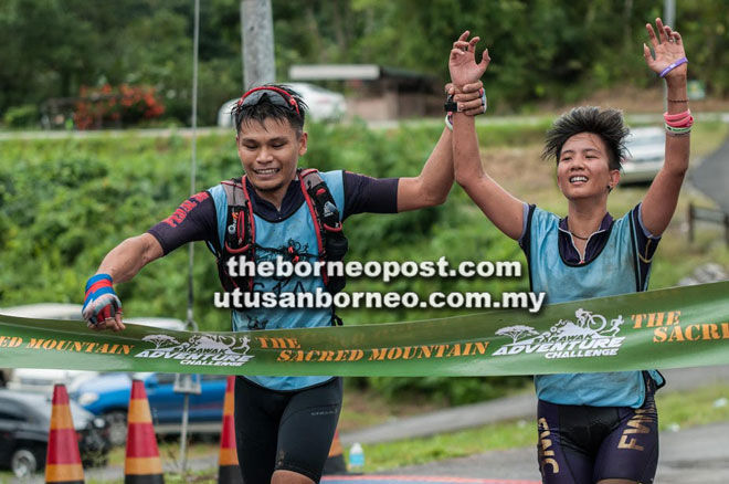 Team FWCT winners of the Sarawak Adventure Challenge Mixed Duathalon event.